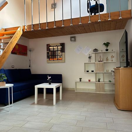 Stylish Loft Trivano Cagliari 2 Beds/2 Bath 外观 照片