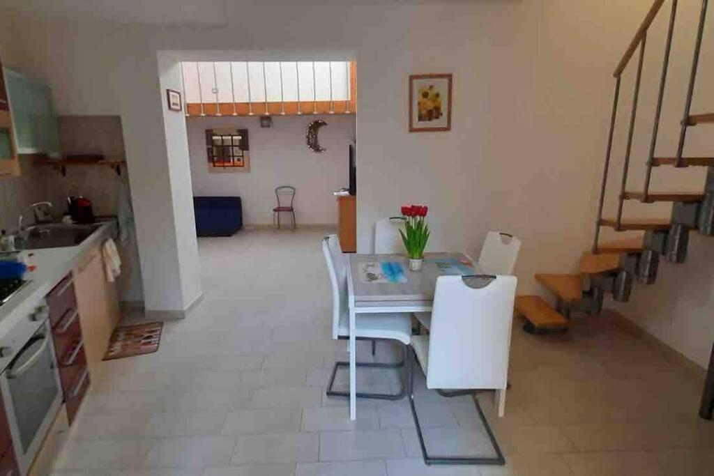 Stylish Loft Trivano Cagliari 2 Beds/2 Bath 外观 照片